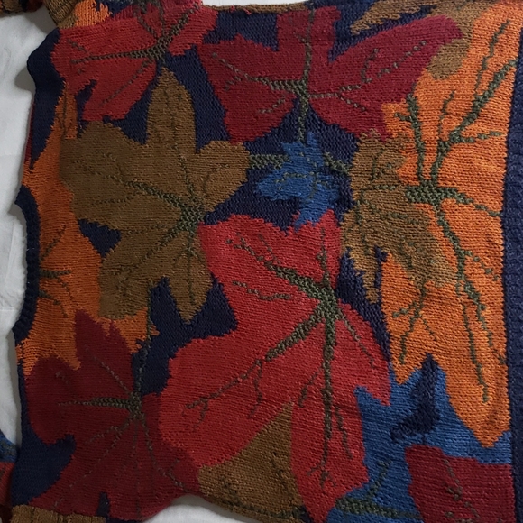 VINTAGE AUTUMN LEAF SWEATER - Picture 11 of 11